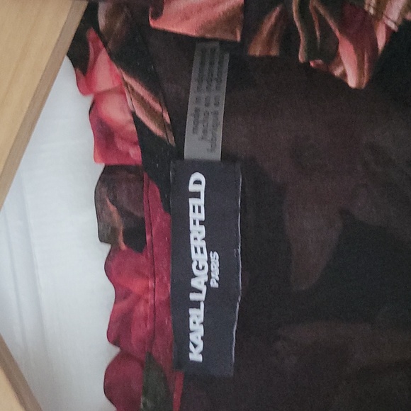 Karl lagerfeld blouse sleevless - Picture 3 of 3